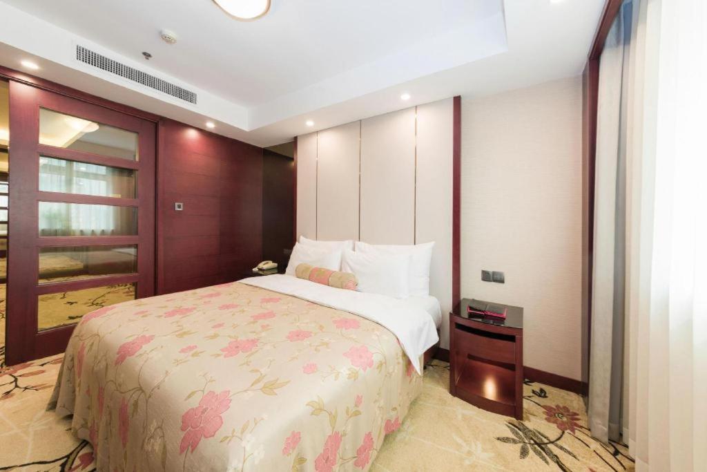 Dalian Liangyun Hotel Zewnętrze zdjęcie